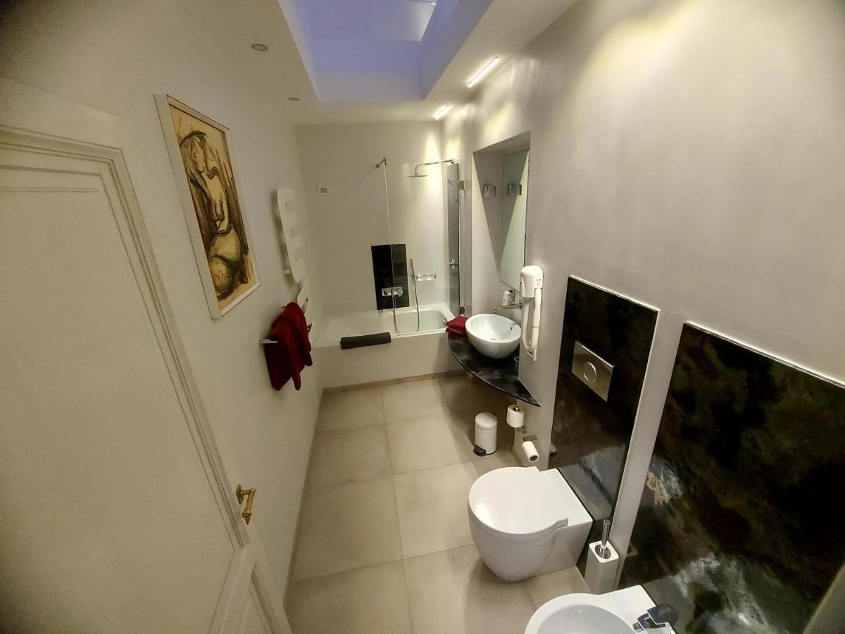 New! Bellissimo Palazzofranchi Pantheon Appartamento